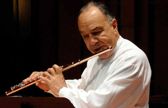 Celso Woltzenlogel: nova edição do “Método ilustrado de flauta volume 2” e revisão de publicação icônica de Maria Luisa Priolli